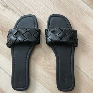 Black sandals
